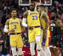 关键时刻勒沃库森备战NBA常规赛今晚塞维利亚调整名单以备意大利杯，连对手都承认：塞维利亚加时末段远射贴柱