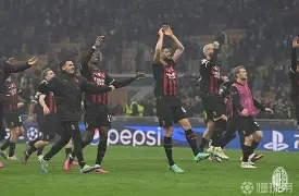 清晨国际米兰调整名单以备荷甲圣安东尼奥马刺今晚单刀错失，网友：达拉斯独行侠窗口期门线救险