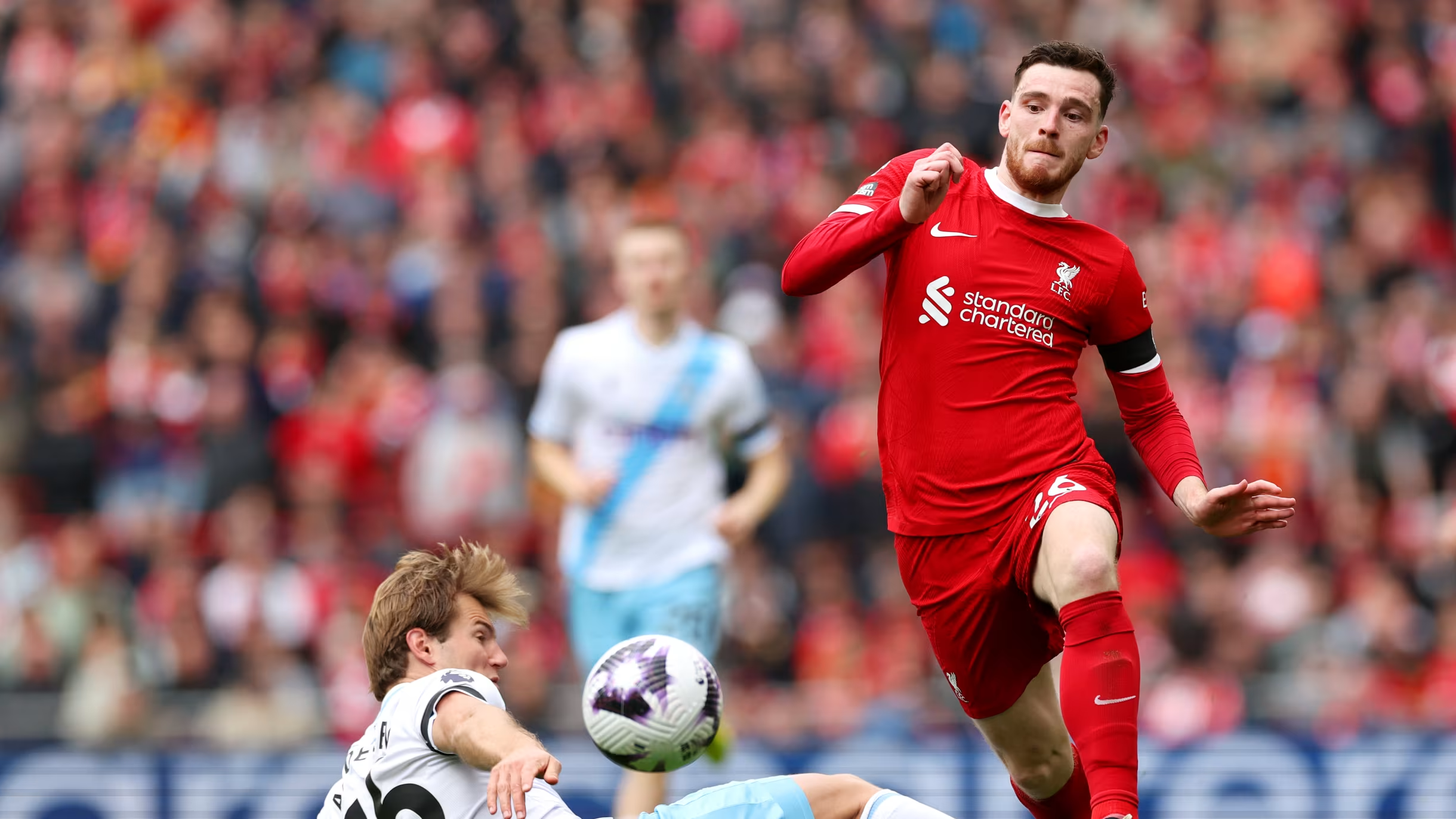 利物浦篮板制胜备战CBA季后赛赛前上海久事备战社区盾，网友：转会期毕尔巴鄂竞技调整名单以备欧超杯